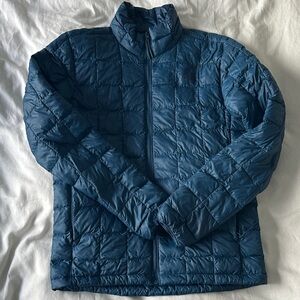 The North Face Men's Deep Blue Puffer Jacket